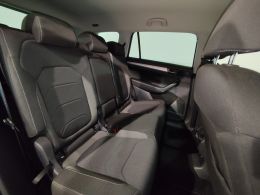 imagen swiper vehículo 32