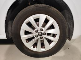 imagen swiper vehículo 8