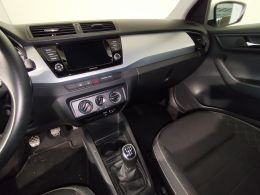 imagen swiper vehículo 24