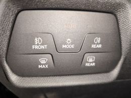 imagen swiper vehículo 18