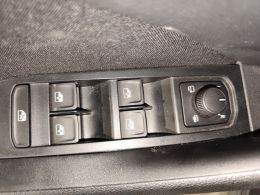 imagen swiper vehículo 15