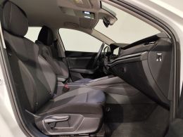 imagen swiper vehículo 5