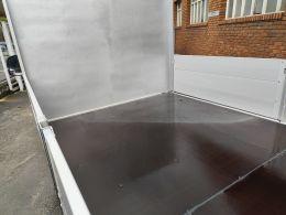 imagen swiper vehículo 16