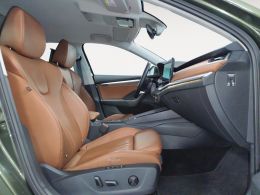 imagen swiper vehículo 5