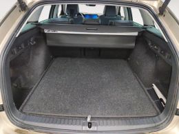 imagen swiper vehículo 7