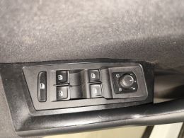 imagen swiper vehículo 15