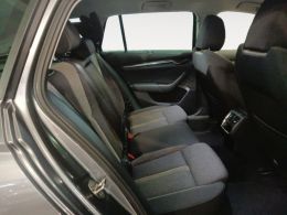 imagen swiper vehículo 6