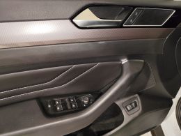 imagen swiper vehículo 15