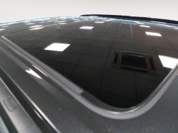 imagen swiper vehículo 17