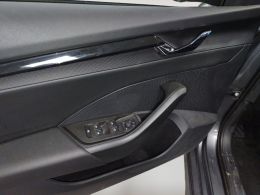 imagen swiper vehículo 16