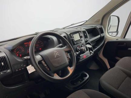 imagen swiper vehículo 12