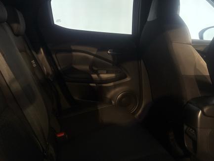 imagen swiper vehículo 28