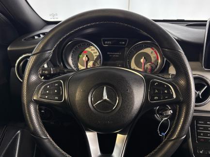 imagen swiper vehículo 16