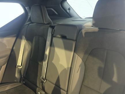 imagen swiper vehículo 27