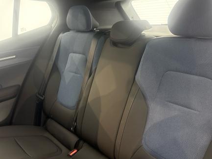 imagen swiper vehículo 27