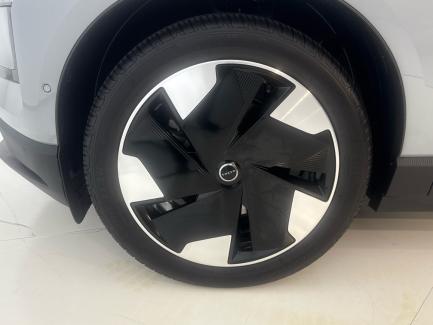 imagen swiper vehículo 32