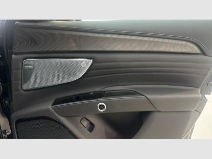 imagen swiper vehículo 24