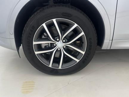 imagen swiper vehículo 32