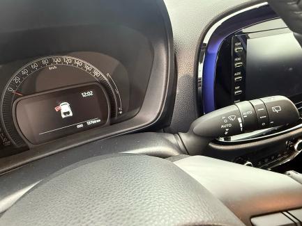 imagen swiper vehículo 19