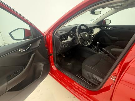 imagen swiper vehículo 9