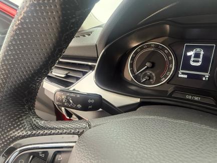 imagen swiper vehículo 17