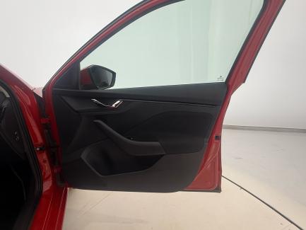 imagen swiper vehículo 24