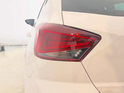 imagen swiper vehículo 30