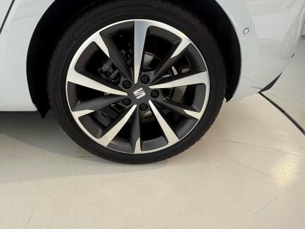 imagen swiper vehículo 32