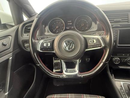 imagen swiper vehículo 16