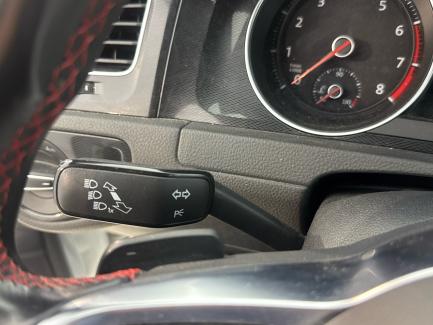 imagen swiper vehículo 17