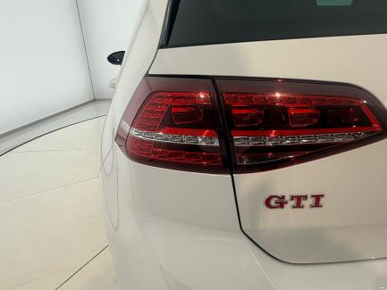 imagen swiper vehículo 30