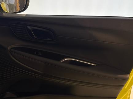 imagen swiper vehículo 24