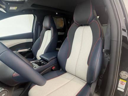 imagen swiper vehículo 26