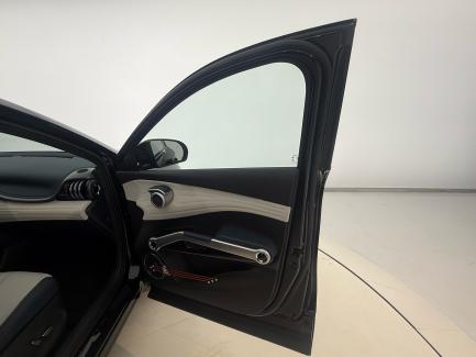 imagen swiper vehículo 24