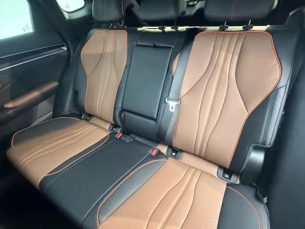 imagen swiper vehículo 27