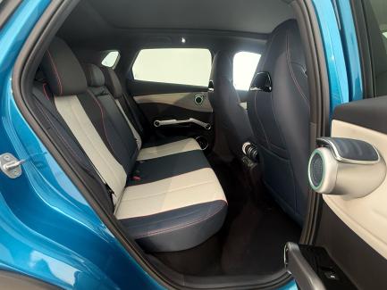 imagen swiper vehículo 28