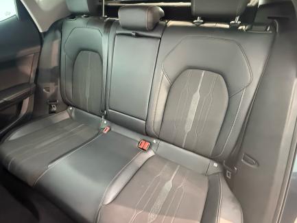 imagen swiper vehículo 27