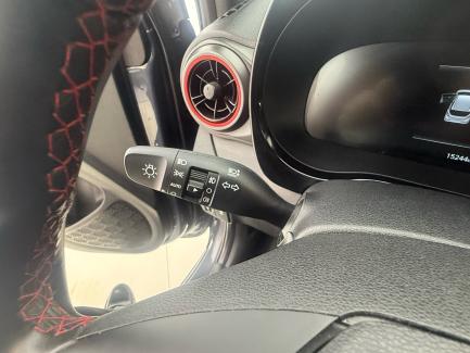 imagen swiper vehículo 17