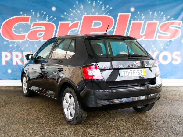 Skoda Fabia 1.0 75cv Ambition usado (Lisboa) Skoda Fabia 1.0 75cv Ambition usado (Lisboa)