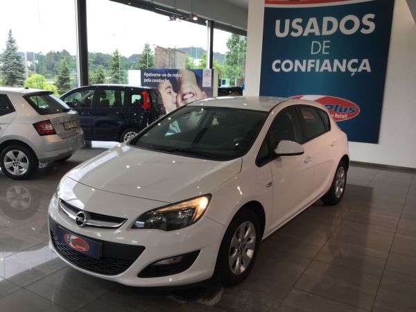 Opel Astra usado (Braga) Opel Astra segunda mão Braga
