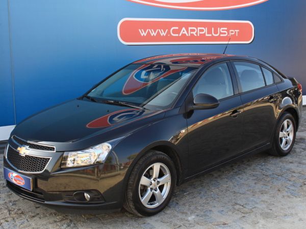 Chevrolet Cruze usado (Porto) Chevrolet Cruze segunda mão Porto
