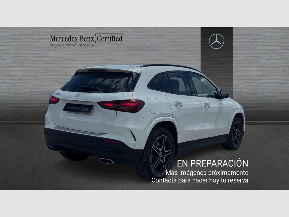 Mercedes Benz GLA