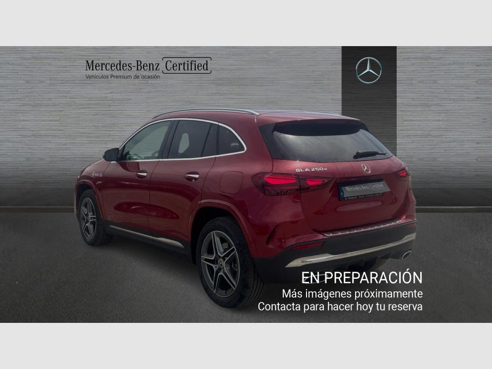 Mercedes Benz GLA