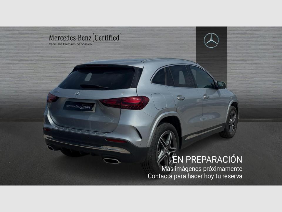 Mercedes Benz GLA