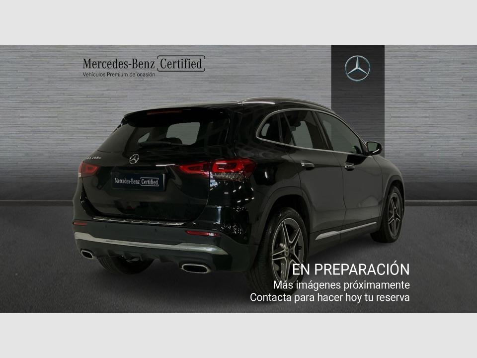 Mercedes Benz GLA