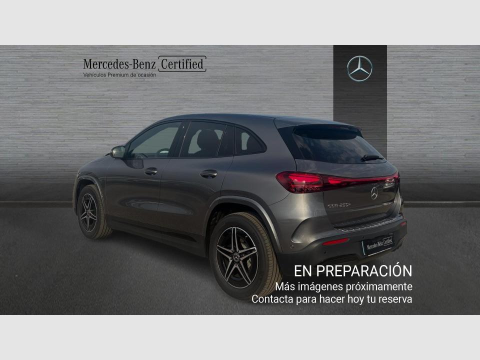 Mercedes Benz EQA