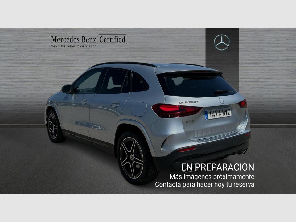 Mercedes Benz GLA