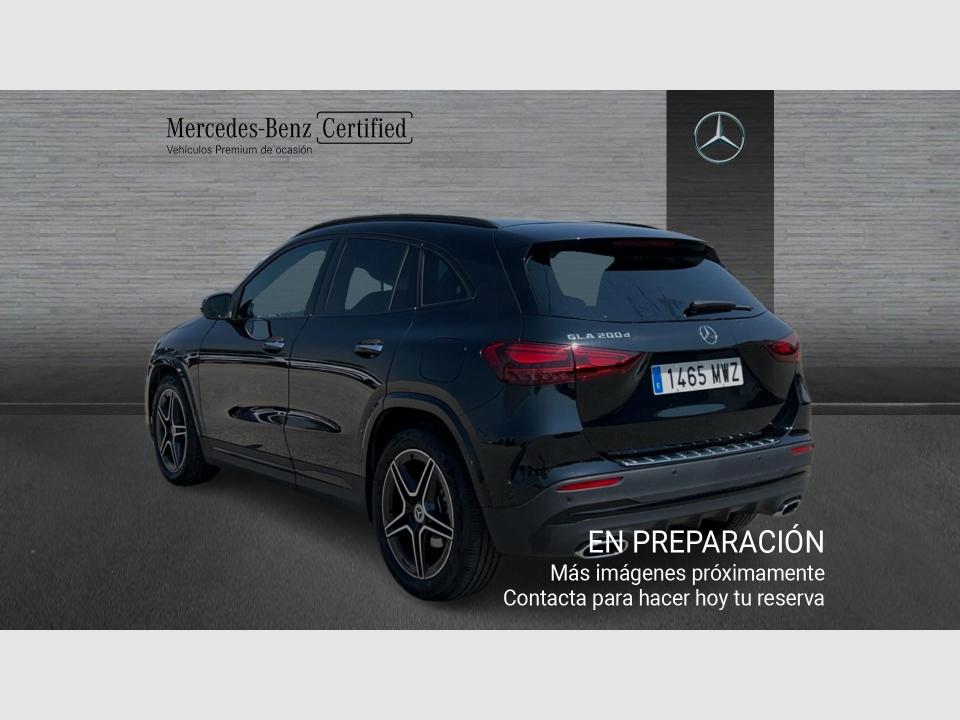 Mercedes Benz GLA