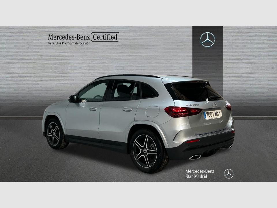 Mercedes Benz GLA
