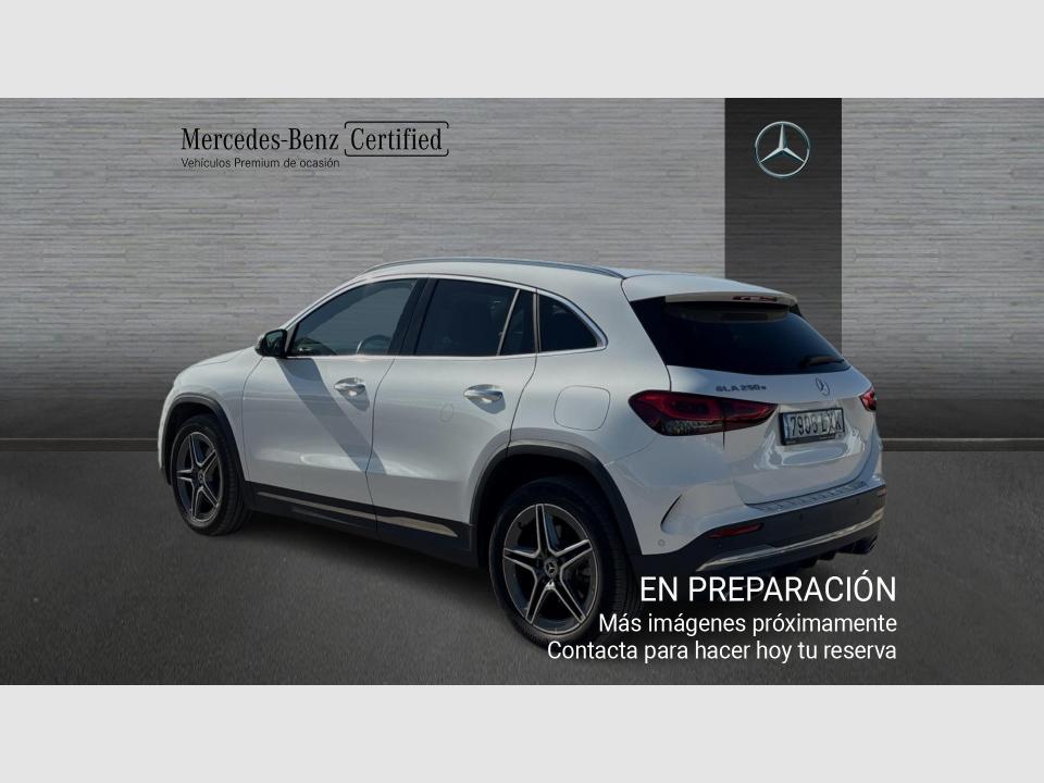 Mercedes Benz GLA